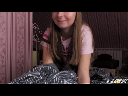 ❤️ Блонди длабоко го цица својот BFF и добива свршување во устата Порно видео на порно mk.com-pornzog.ru ﹏